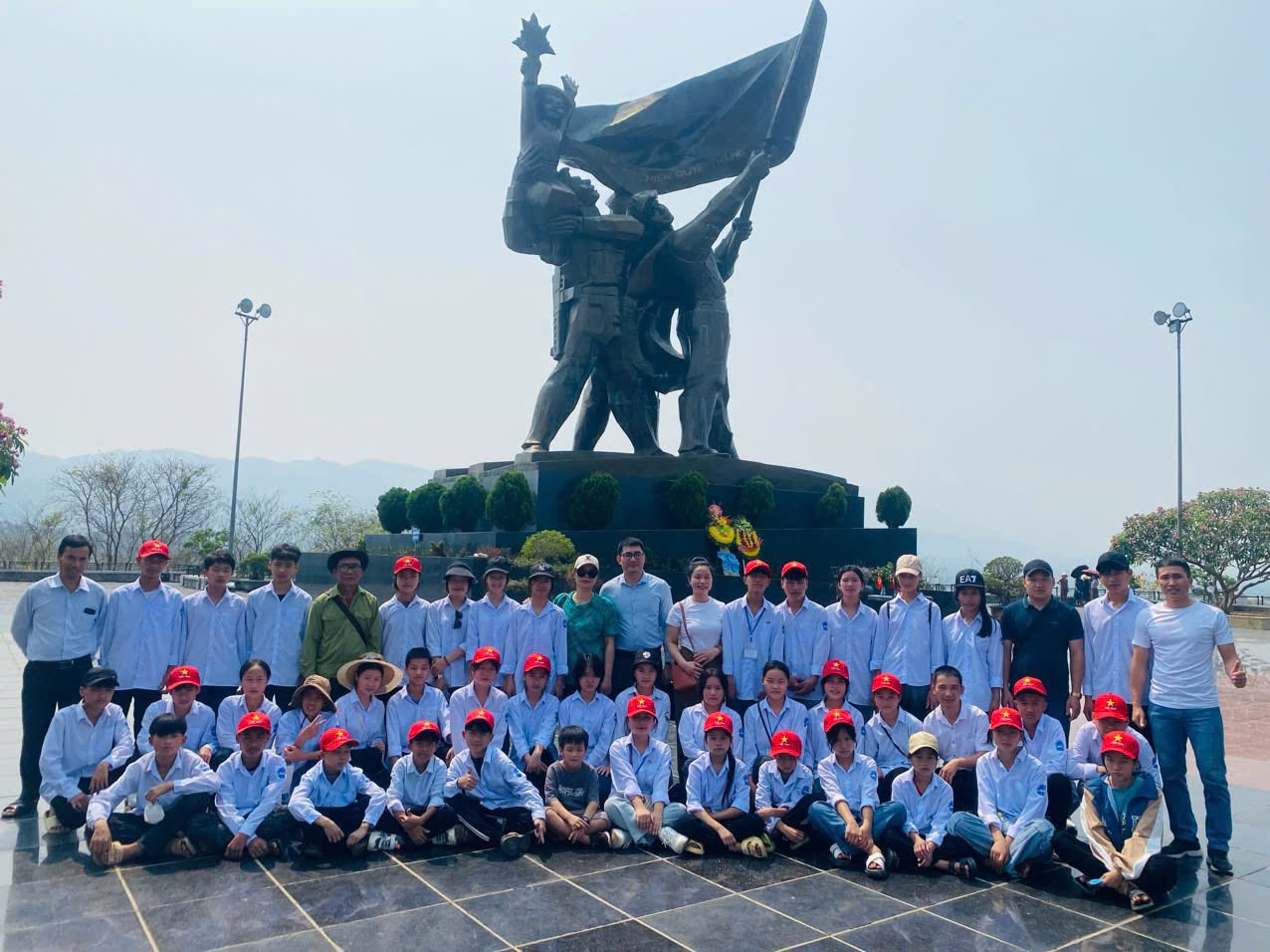 Hoạt động Đội Thiếu Niên